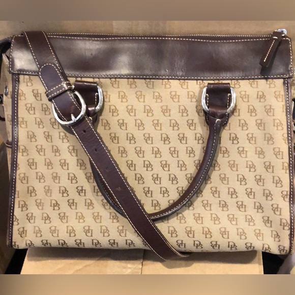 Vintage DOONEY & BOURKE Jacquard Signature Logo Canvas & Leather Shoulder Bag - Picture 5 of 17